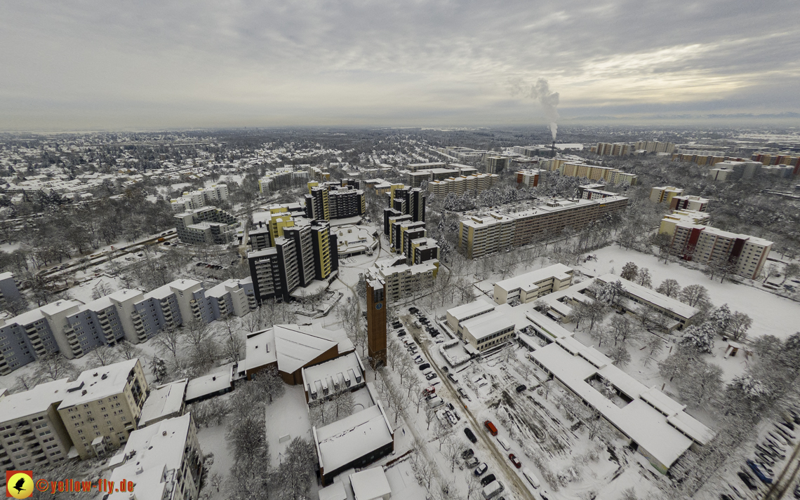 04.12.2021 - Karl-Marx-Ring und Marx-Zentrum in Neuperlach